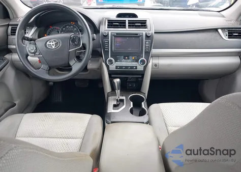 2014 Toyota Camry L/Se/Le/Xle z USA, uszkodzony, nr VIN 4T4BF1FK6ER435757